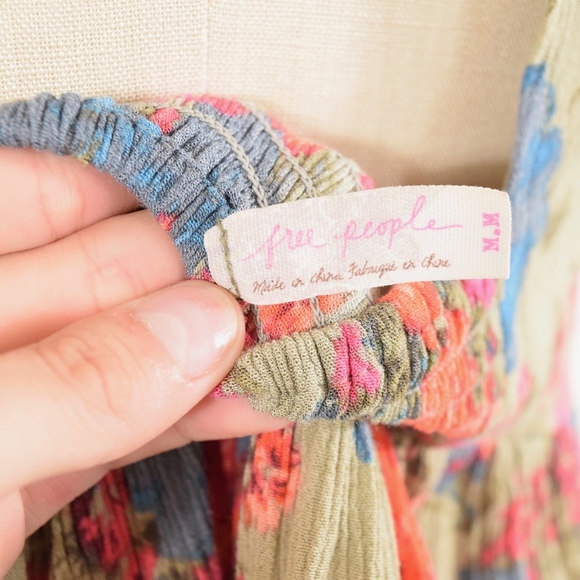 ❌SOLD❌Free People Crinkled Rayon Tank - Picture 5 of 6